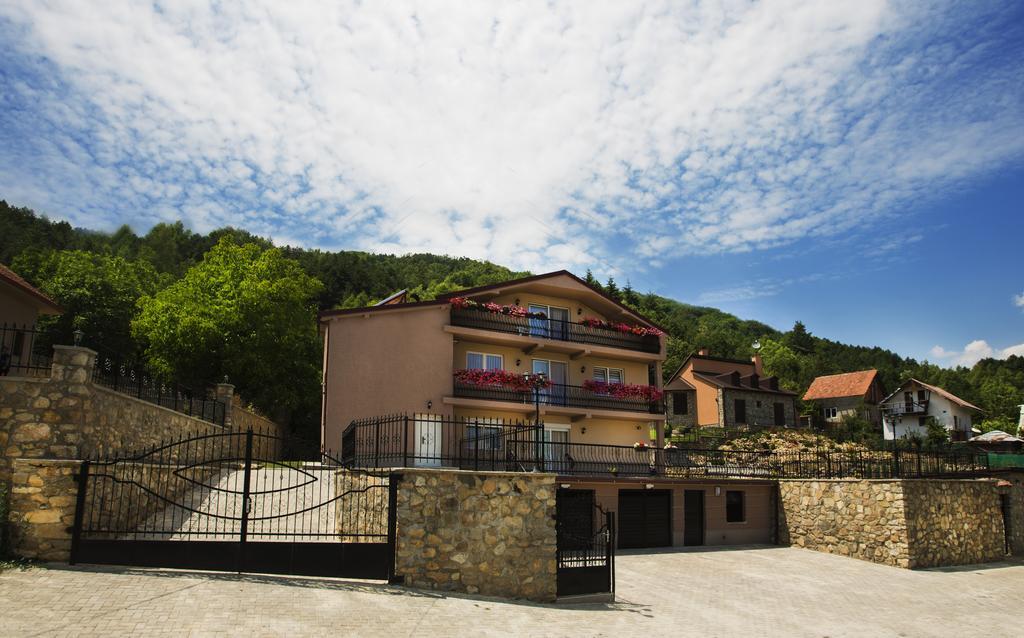 The Green Apartments Magarevo Εξωτερικό φωτογραφία